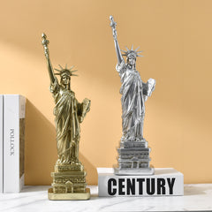 Resin Statue of Liberty Ornament – Home, Living Room & Desktop Decoration