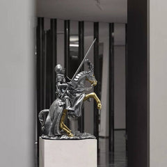 Retro Battle Knight Resin Statue – Home, TV & Wine Cabinet Decoration