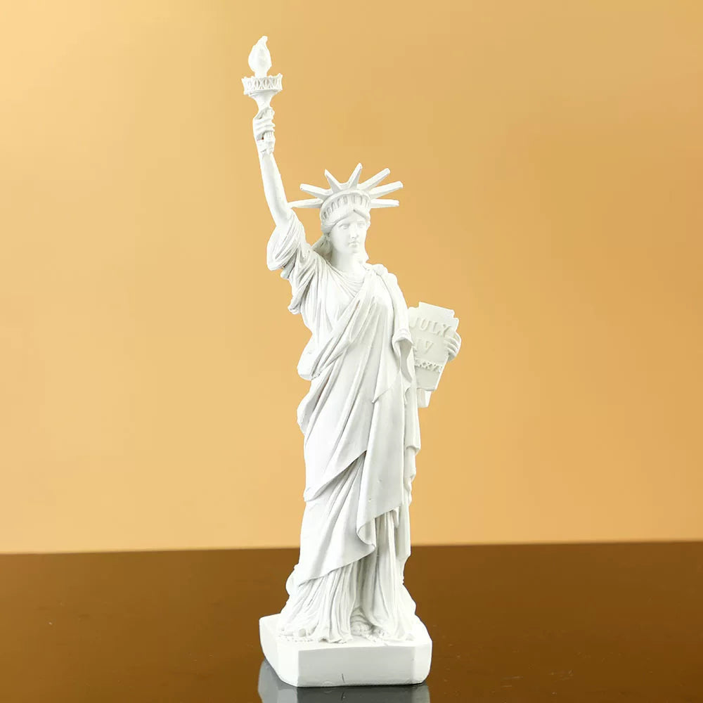 Creative American Statue Of Liberty Resin Ornaments For Home Living Room Desk Entrance Personalized Sculpture Decoration