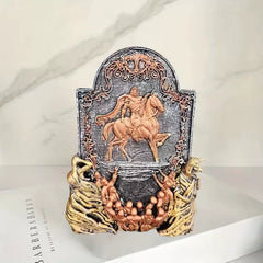 Creative Lion Throne Resin Ornament – Decorative Desktop Figurine