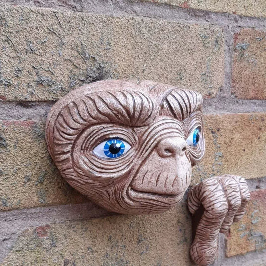 Alien Garden Ornaments – Outdoor Resin Courtyard Decorations, Decorative Figurines & Hanging Pendants