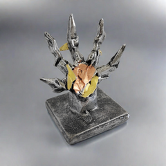 Crystal Hand Phone and Controller Stand – Decorative Resin Desktop Holder