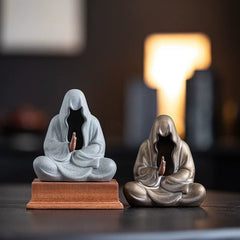 Abstract Zen Figure Resin Ornament – Decorative Sculpture for Living Room and Study