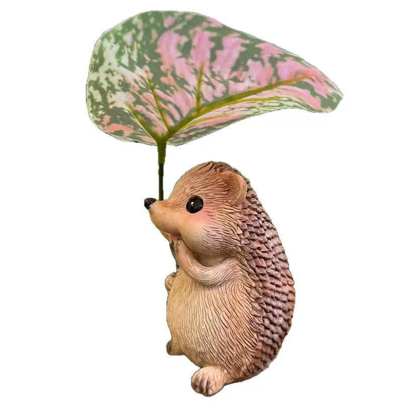 Creative Hedgehog Resin Ornament – Decorative Small Animal Figurine for Garden and Bonsai Layouts