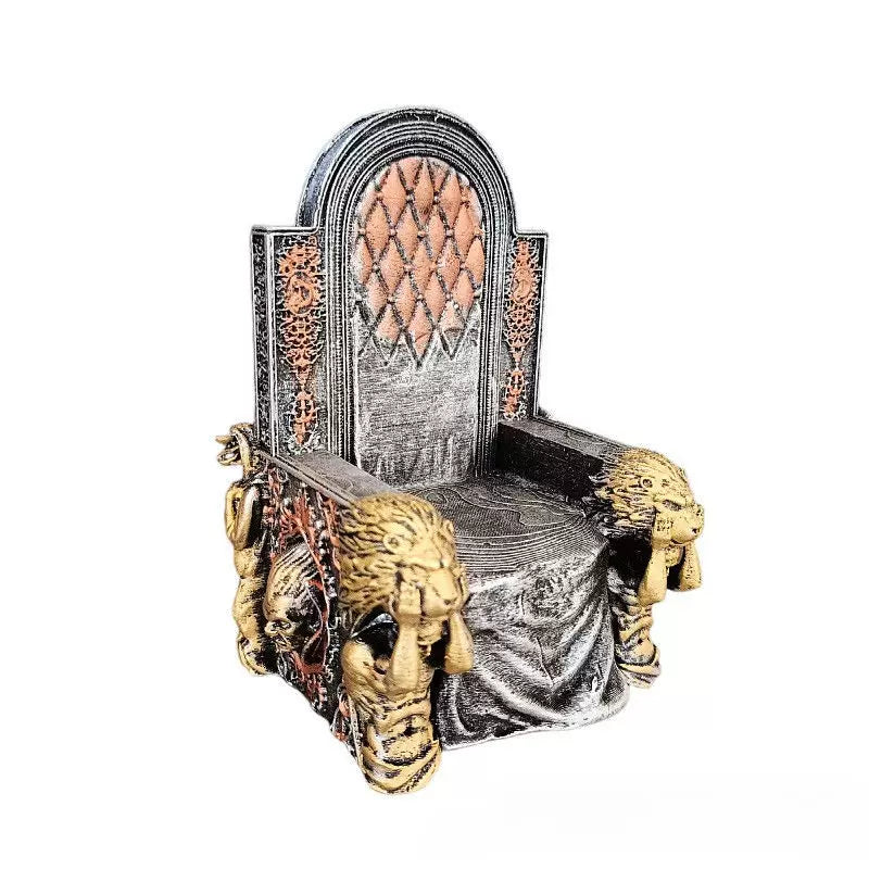 Creative Lion Throne Resin Ornament – Decorative Desktop Figurine