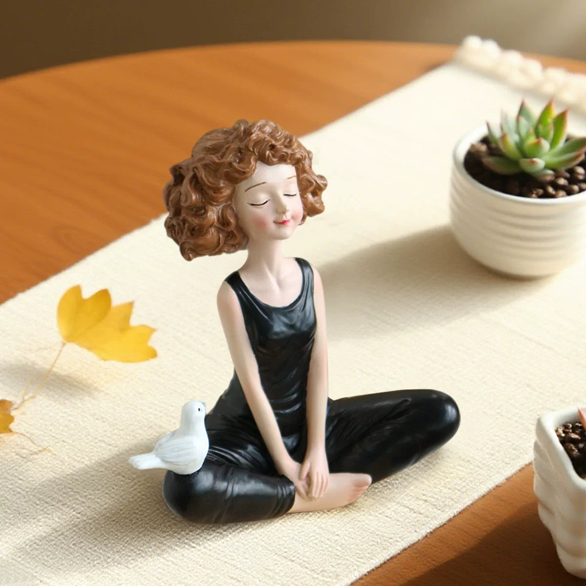 Black Yoga Pose Resin Figurine – Decorative Desktop Ornament for Home and Garden