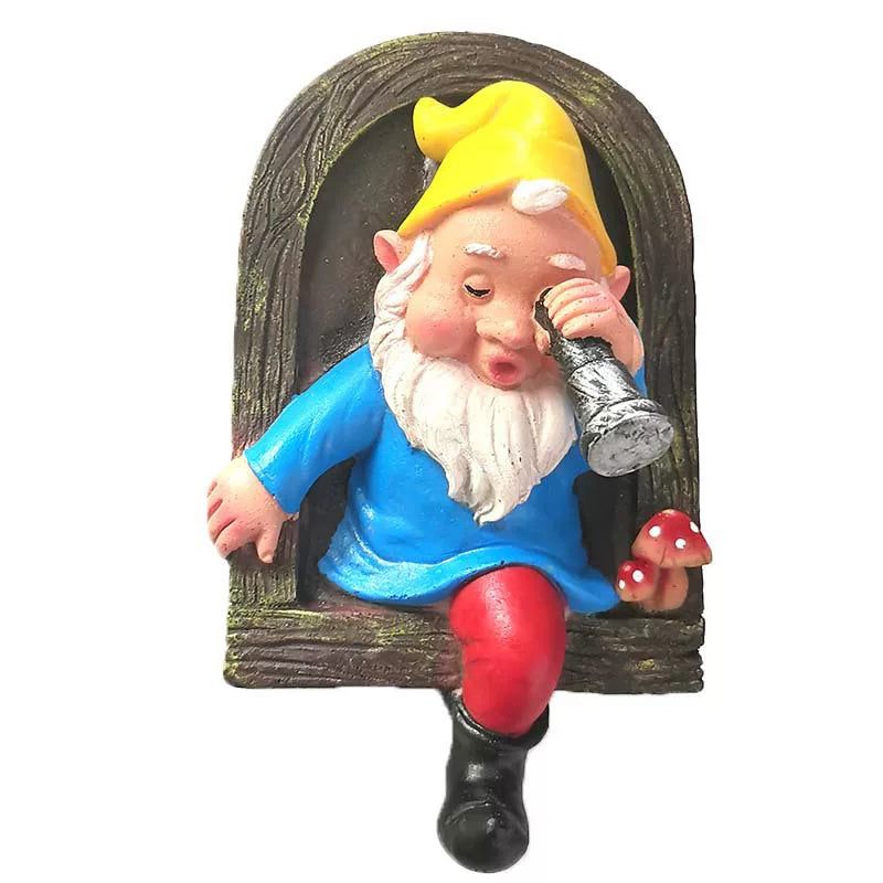 White-Beard Elf Resin Pendant – Decorative Tree Hanging for Garden and Balcony