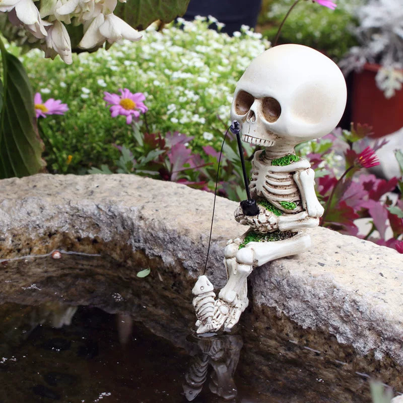 Creative Skull Resin Ornament – Decorative Garden and Fish Tank Figurine