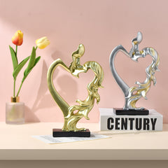 Abstract Kissing Couple Resin Ornament – Modern Minimalist Home & Wedding Decoration